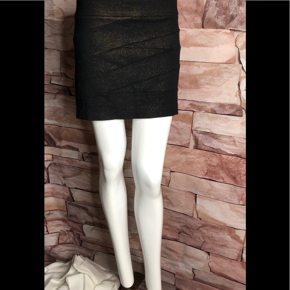 Express woman mini skirt size 8